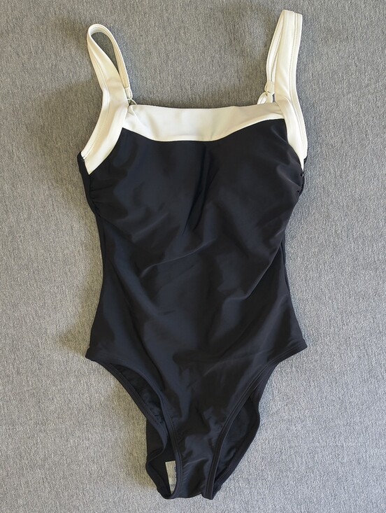 Shade & Shore Other - Shade & Shore Binding Scoop Neck Full Coverage One-Piece - Black/Cream S